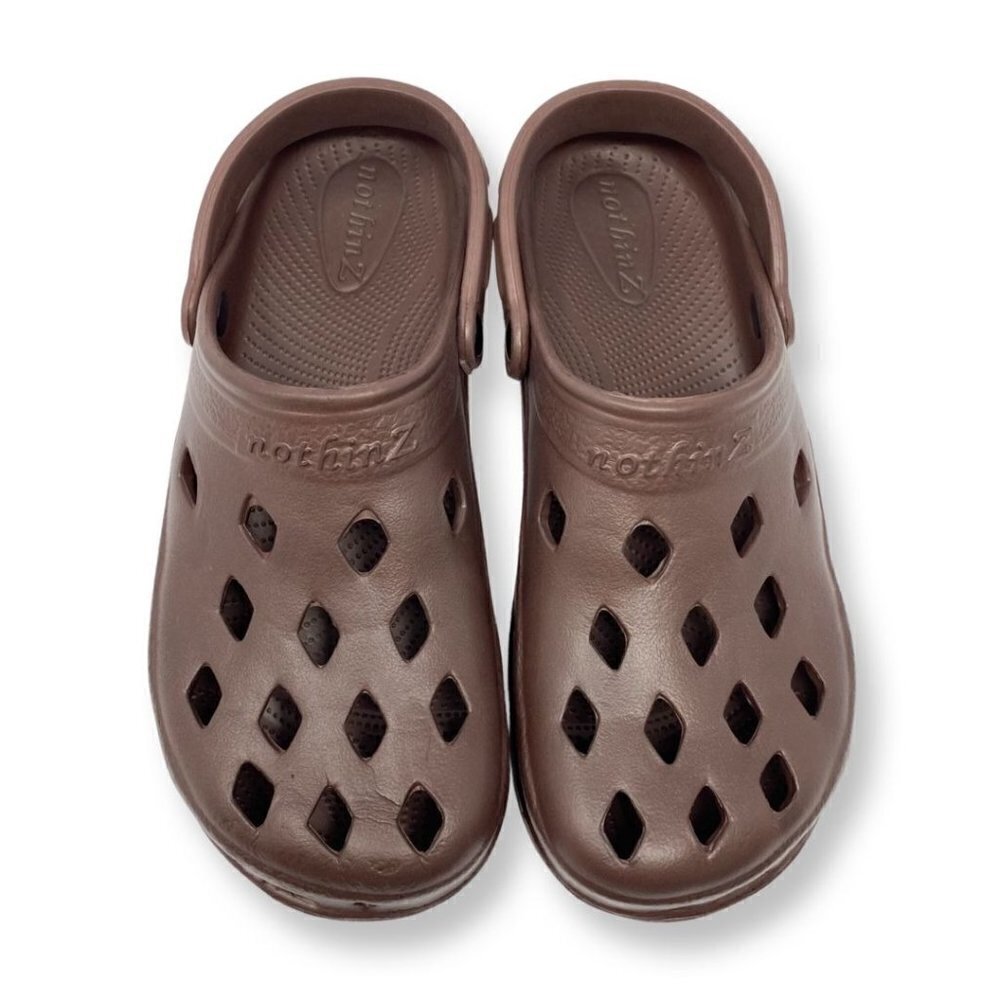 Nothinz Men's Vented Eva Clogs With Swivel Strap. Brown. Size 13